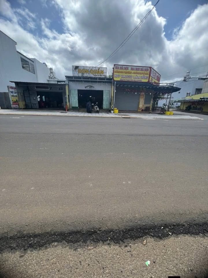 Nhà Mặt Tiền Hoàng Văn Thụ, Bảo Lộc - 114m² Kinh Doanh Đỉnh Cao, Giá 7.3 Tỷ