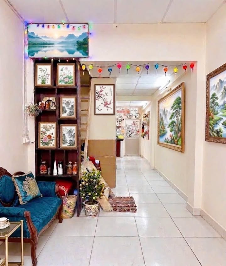 Nhà 3 Tầng MT Tô Hiến Thành, Q10 - 2.7x9.5m - 6 Tỷ