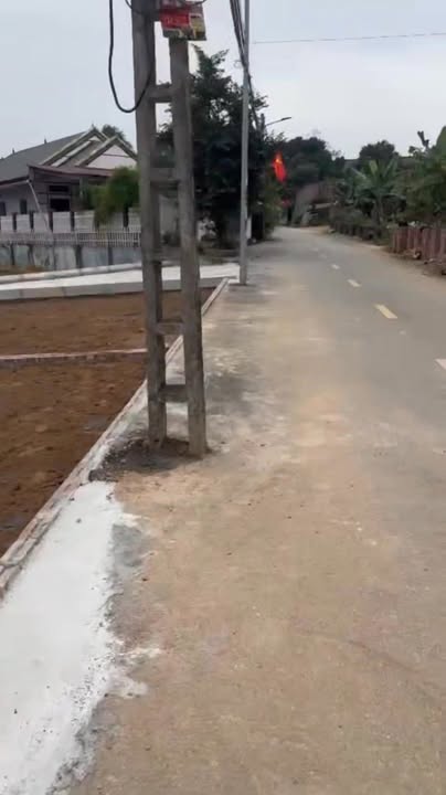 Đất nền 100m² Phường Xuân Khanh, Sơn Tây - 1.7 Tỷ, Sổ đỏ, Ô tô tránh