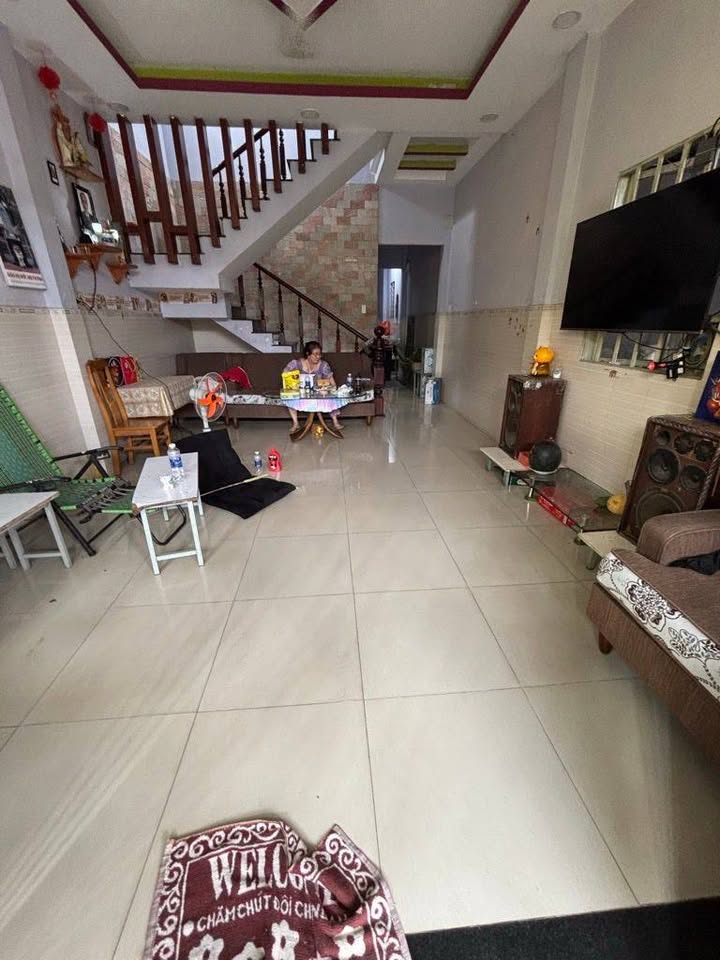 Nhà 2 Tầng Vĩnh Lộc A - 202m² - Giá 4.5 Tỷ - Dòng Tiền 5 Triệu/Tháng