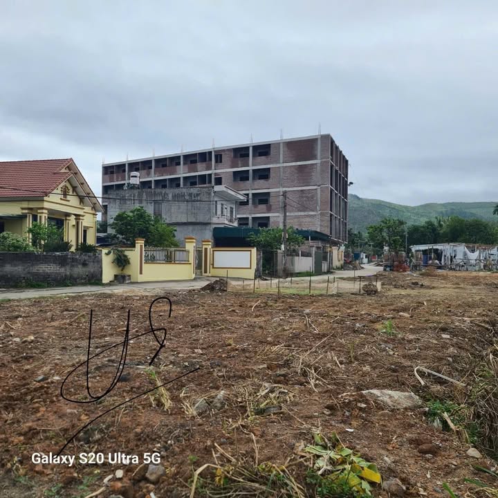 Đất nền Vàng Danh mới 80m² - Sổ đỏ sẵn, giá cắt lỗ đầu tư