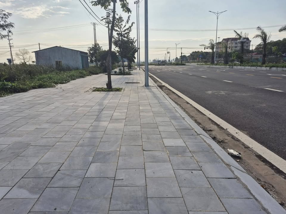 Đất nền mặt tiền đường 77m, Phát Diệm, Ninh Bình - 120m² - Sổ đỏ sẵn sàng