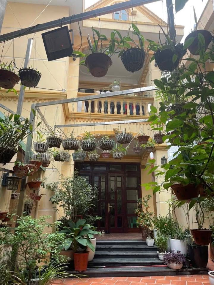 Bán Nhà Mặt Tiền Nhị Thanh, Lạng Sơn - 171.7m² - 15 Tỷ - Sẵn Sàng Dọn Vào Ở