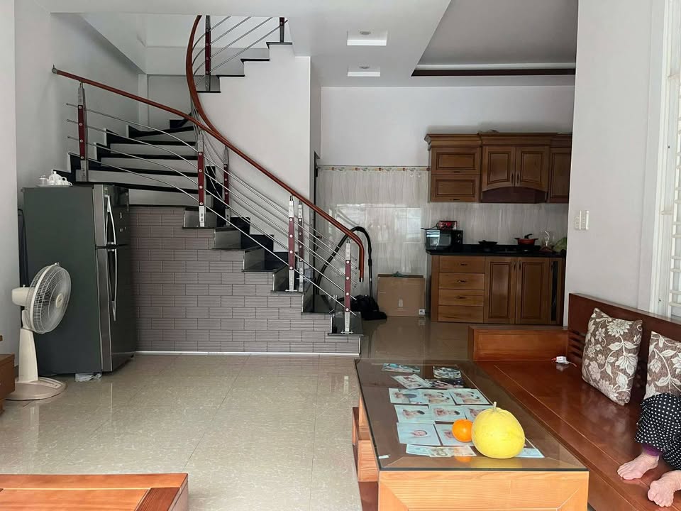 Cho thuê nhà 4 tầng mặt tiền Lê Lai, Ngô Quyền, Hải Phòng - 4.5 triệu/tháng