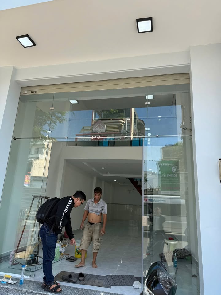 Nhà Mặt Tiền Trường Chinh, P13, Tân Bình - 77m² Kinh Doanh Sầm Uất