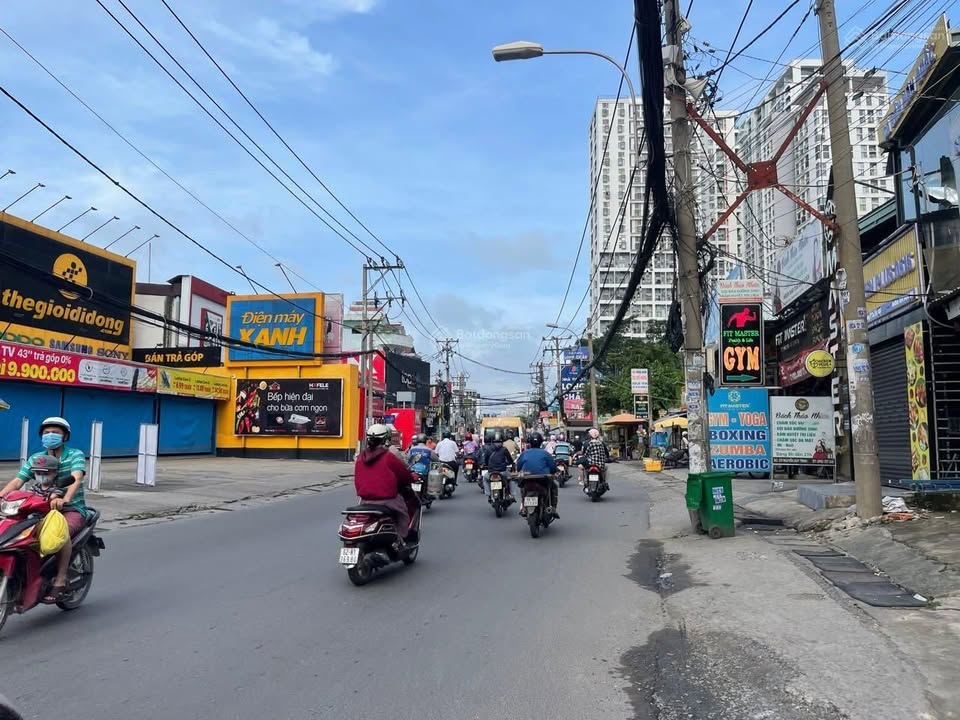 Mặt bằng kinh doanh mặt tiền Lê Văn Thịnh, Q2 - 94m², 35 triệu/tháng