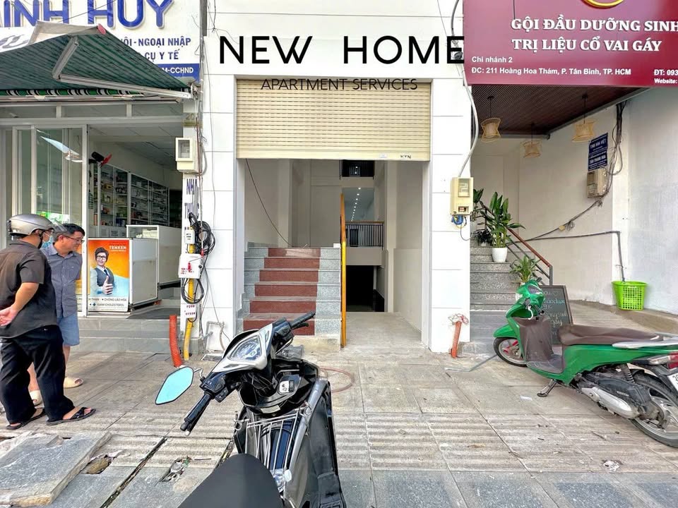 Mặt bằng Kinh doanh Hoàng Hoa Thám, TB - 50m2, Lối đi riêng, Gần Ga T3