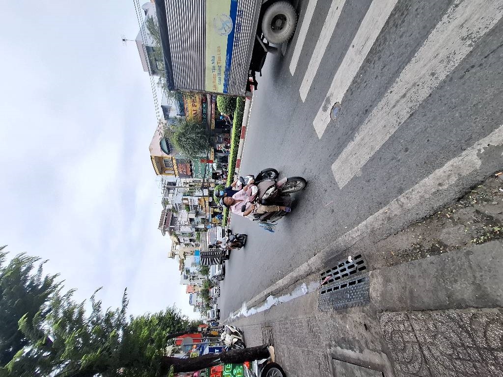 Nhà mặt tiền Tùng Thiện Vương 70m² - Vị trí đẹp kinh doanh sầm uất