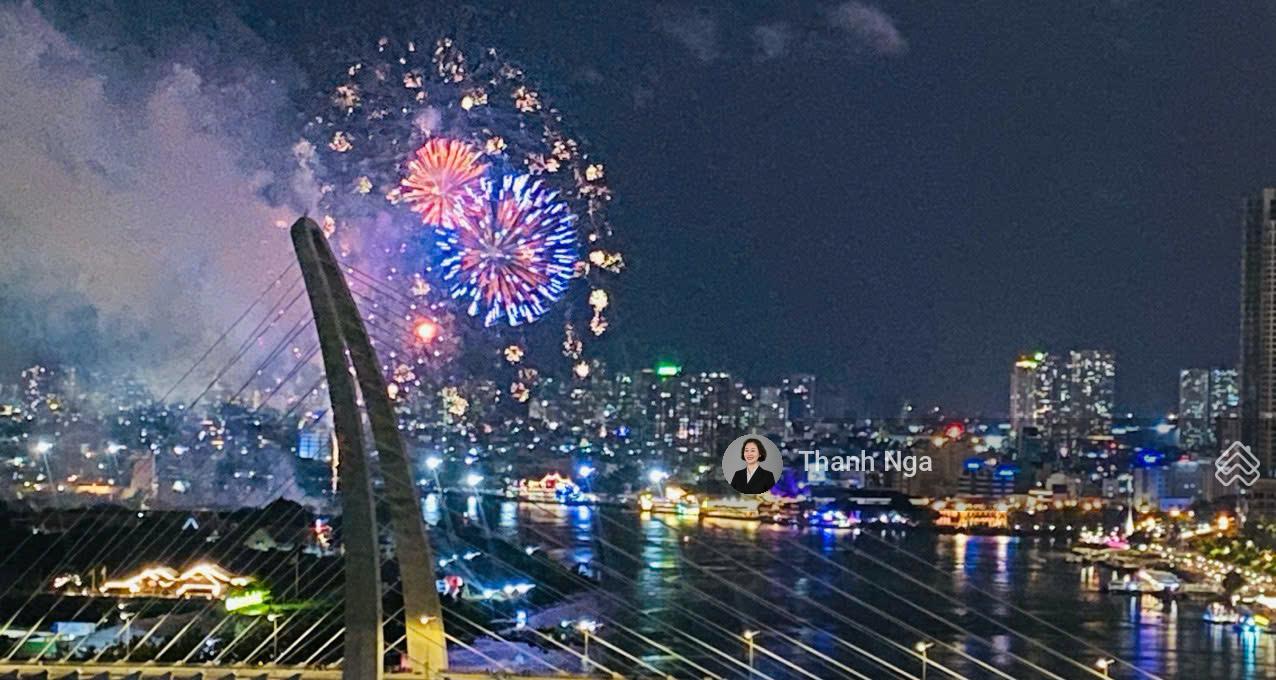 Căn hộ Vinhomes Golden River Bason Quận 1 111m² View sông