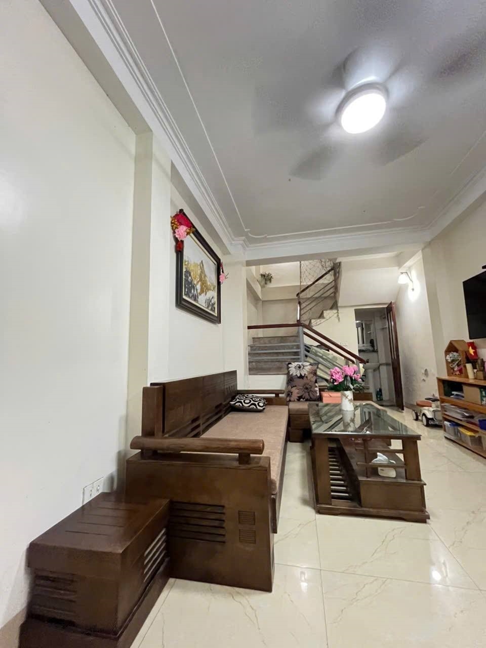 Nhà Lô Góc Hoàng Mai 35m², 5 Tầng, Kinh Doanh Tốt - 7.2 Tỷ