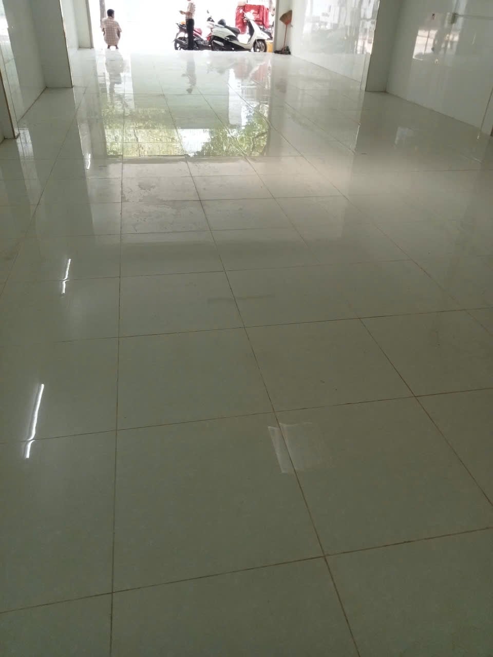 Nhà Mặt Tiền Tân Chánh Hiệp Q12 210m² - Đường Lớn Sầm Uất, Cho Thuê Ngay!