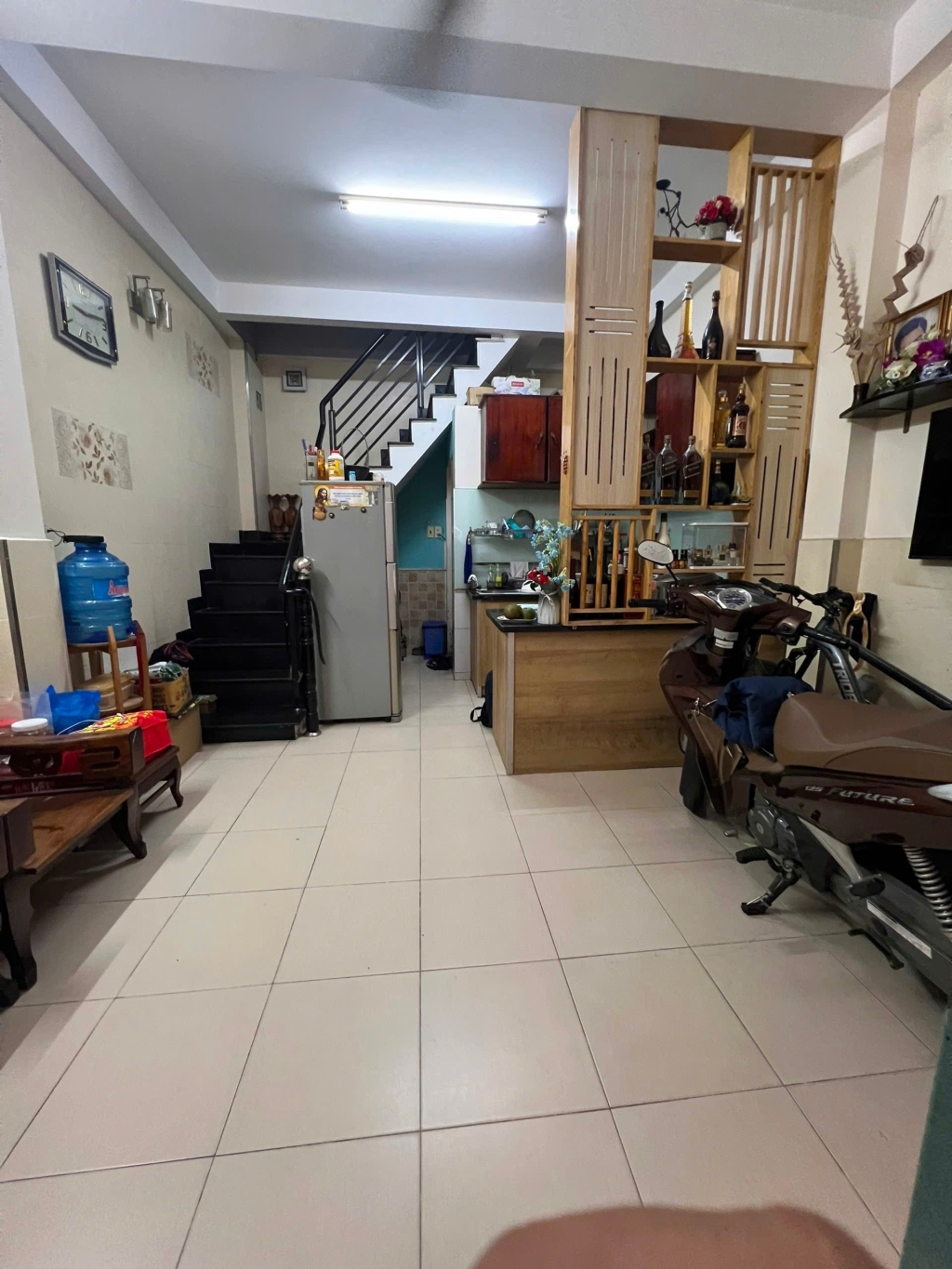 Nhà Huỳnh Văn Bánh P13 Phú Nhuận 25m² 4.9 tỷ - Sổ hồng sẵn!