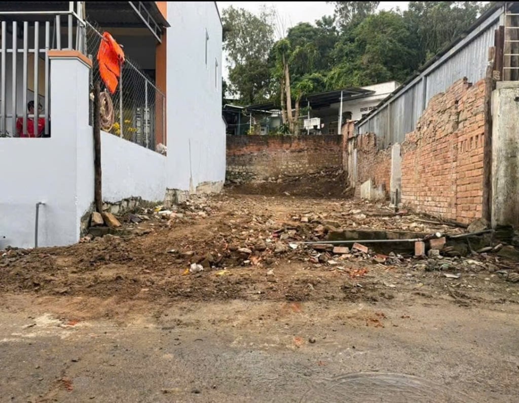 Đất Mặt Tiền Núi Cấm 1, Nha Trang 114m² - Sổ Hồng Sẵn Sàng, Giá 3.69 Tỷ