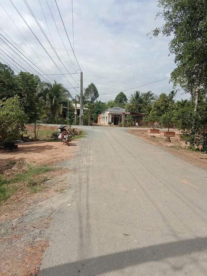 Đất Nền Mặt Tiền Thạnh Bình, Tây Ninh - 230m² Sổ Hồng Sẵn Sàng