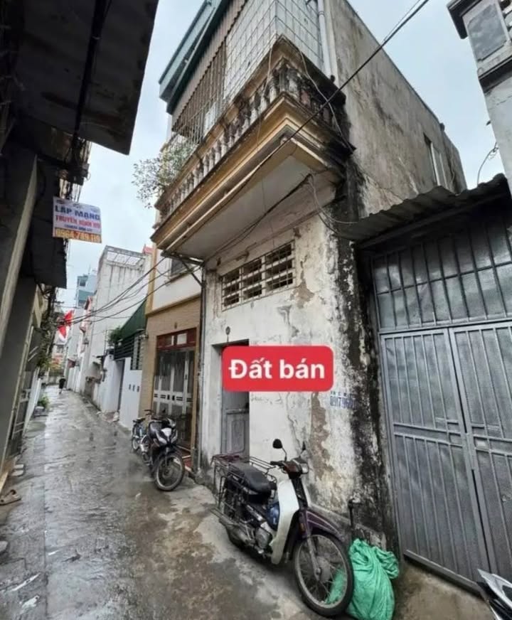 Đất thổ cư Thạch Bàn Long Biên 23m² 5 tỷ - Sổ đỏ chính chủ