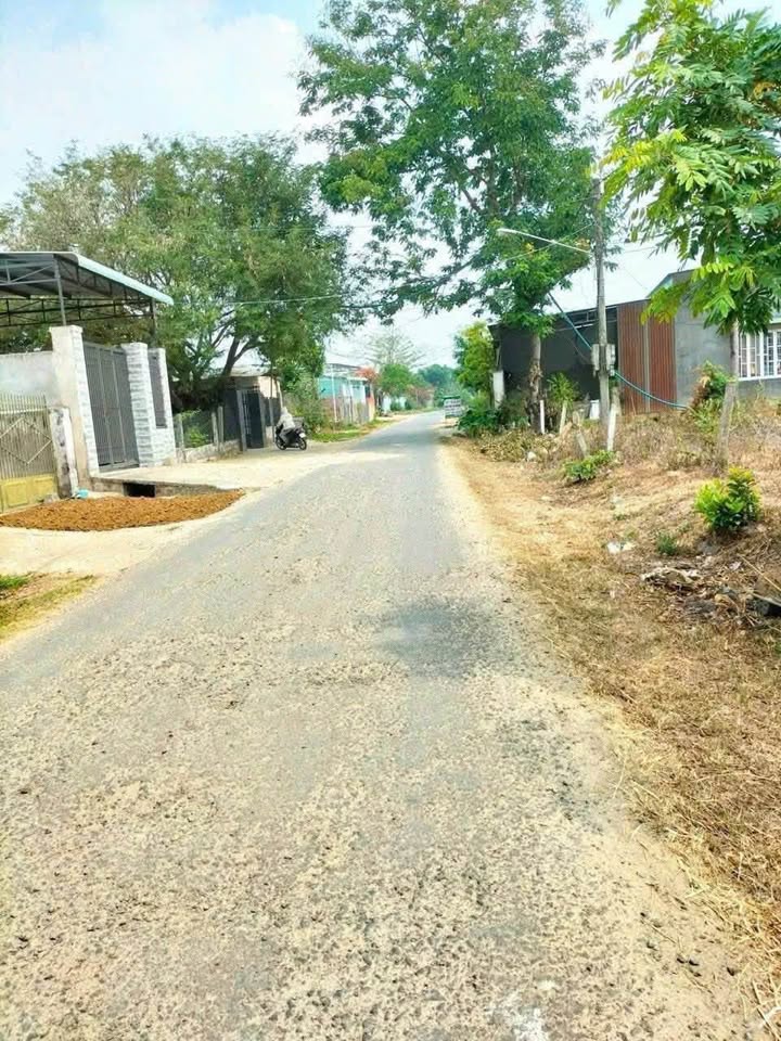 Đất nền Ia Chim, Kon Tum 170m² - Sổ đỏ chính chủ!