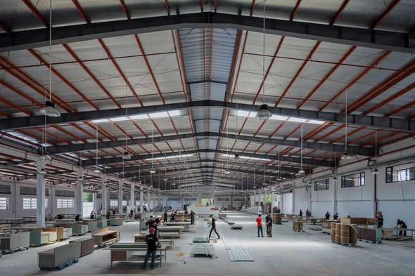 Xưởng Củ Chi 8.000m² - Hoạt động ngay, container thoải mái!