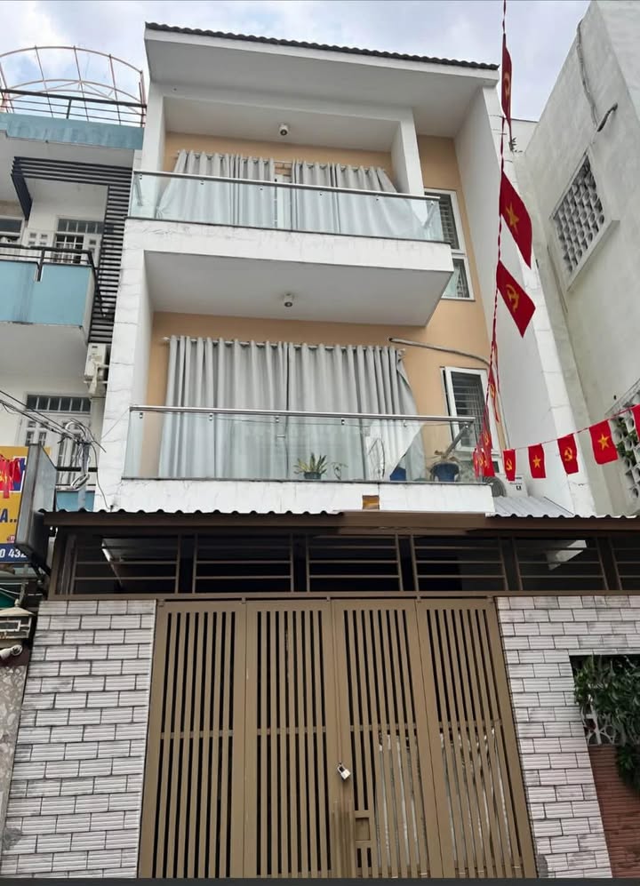 Nhà Mặt Tiền Tân Phú 106m² - Ngang 5.2m - Giá 12.5 Tỷ - Sổ Hồng Riêng