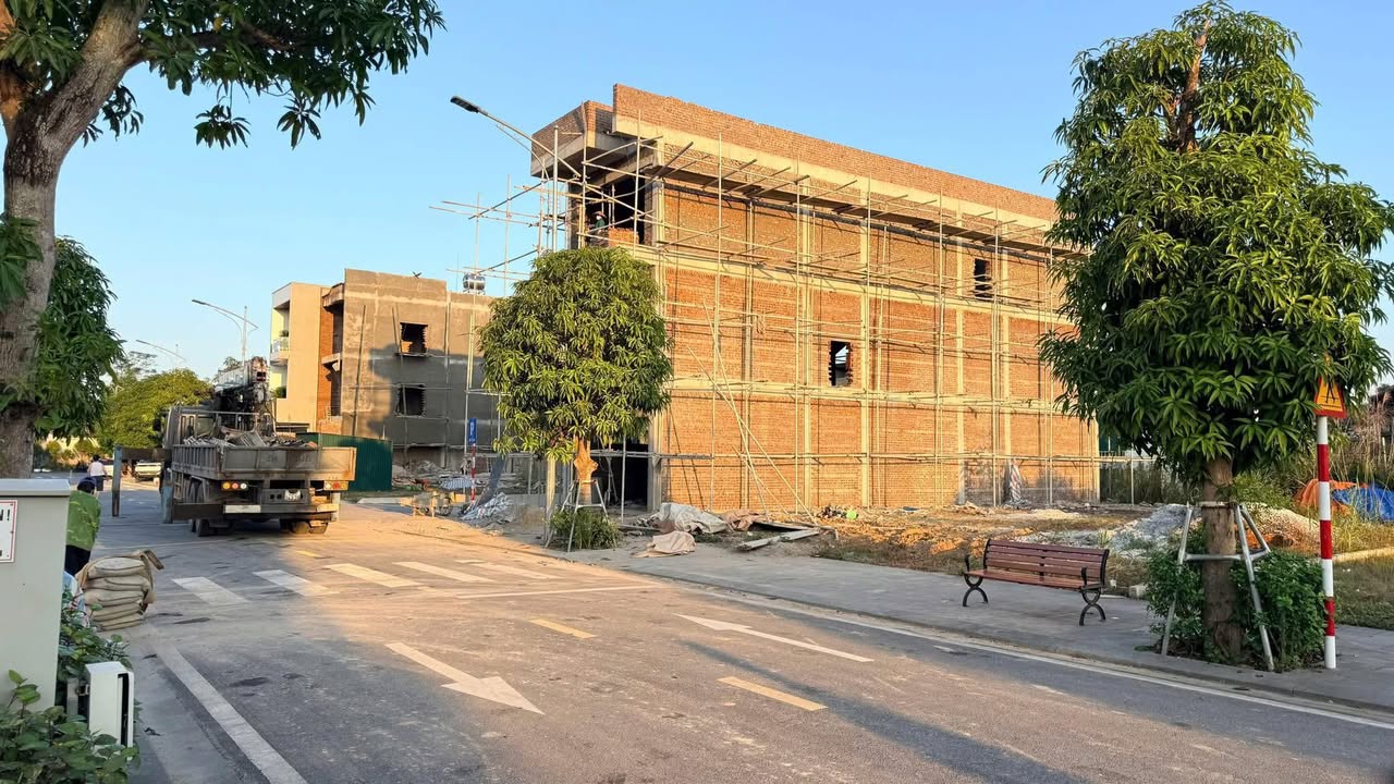 Đất nền Casamony Lào Cai 105m² - Sổ đỏ chính chủ, tiềm năng tăng giá!