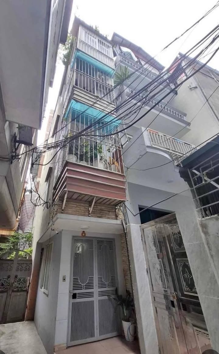 Nhà riêng Khương Đình 24m² x 5 tầng - Sẵn sàng ở ngay, giá 10 triệu!