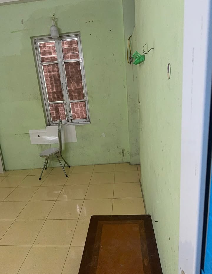 Cho thuê phòng trọ 20m² khép kín đường Phan Kế Bính, Ba Đình - Sẵn sàng ở ngay!