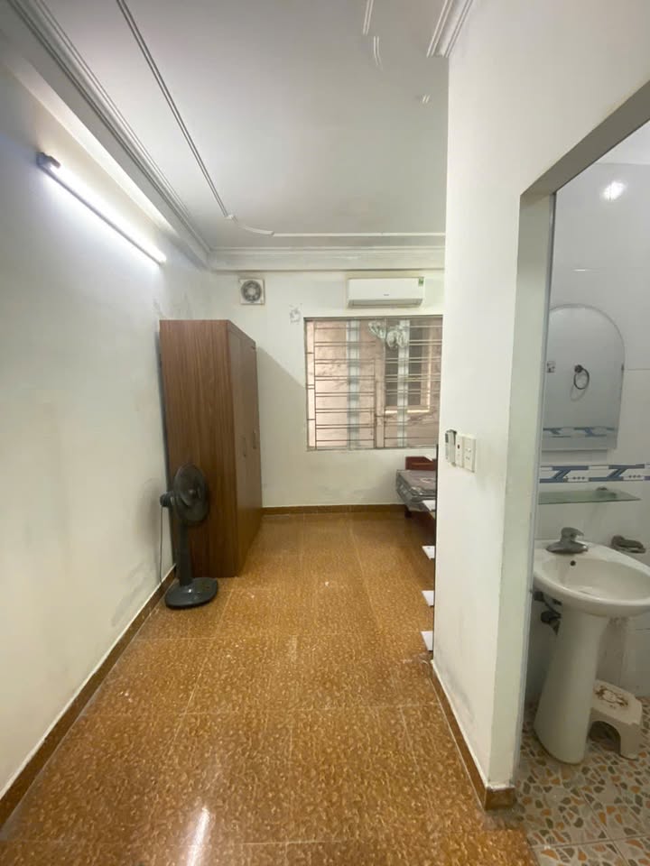 Cho Thuê Phòng Khép Kín Full Nội Thất - Ngã Tư Sở, Đống Đa - 4 Triệu/Tháng