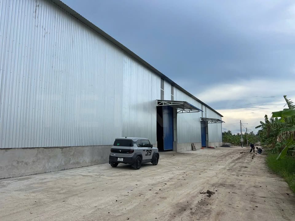 Kho xưởng QL61C Tân Hoà 1.050m² 40 triệu - Container thoải 24/7