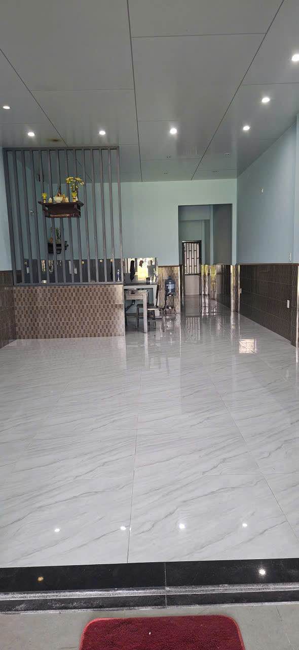 Nhà cấp 4 Đường Đô Đốc Lân, Hòa Xuân 8 triệu - Ô tô vào tận nhà!