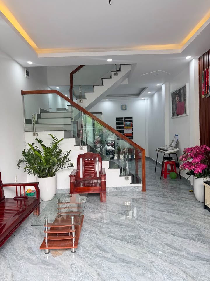 Nhà 3 Tầng Cát Linh-Tràng Cát 40m² Sổ Hồng Chính Chủ, Giá 2.49 Tỷ