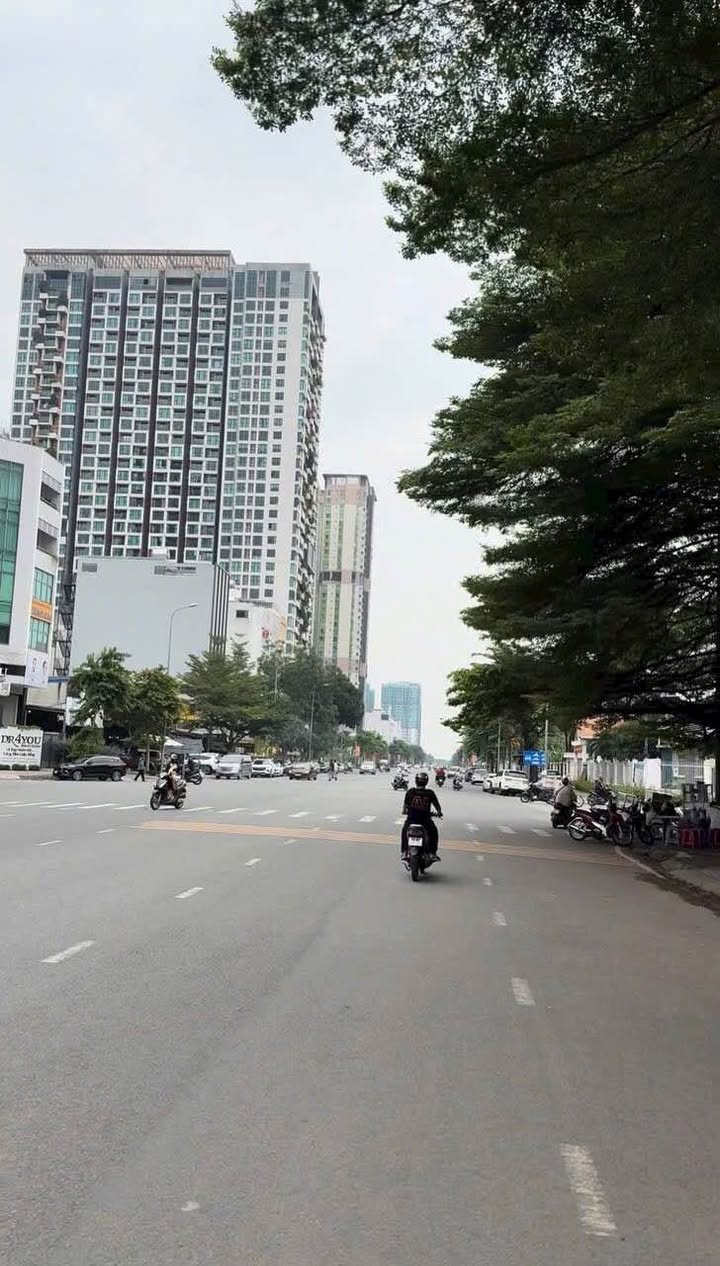 Đất nền Nguyễn Văn Kỉnh 129m² 20,07 tỷ - Pháp lý rõ ràng