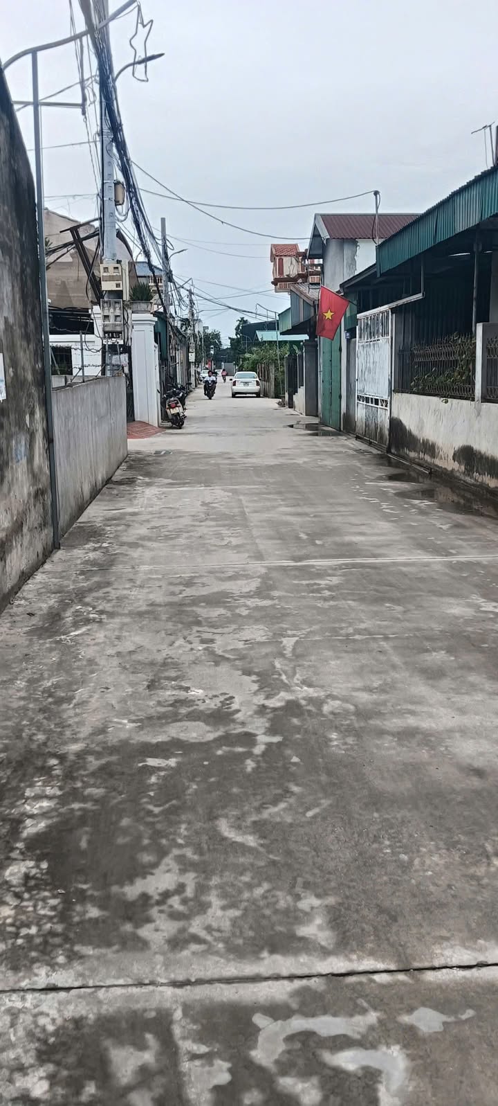 Nhà Riêng Hồng Vân, Thường Tín 43m² - Ô tô vào tận nhà, hiếm có!