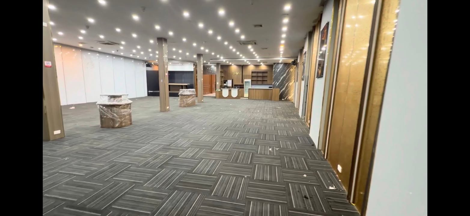 Cho thuê mặt bằng kinh doanh 300m² mặt tiền Tecco Đán - Vị trí đắc địa