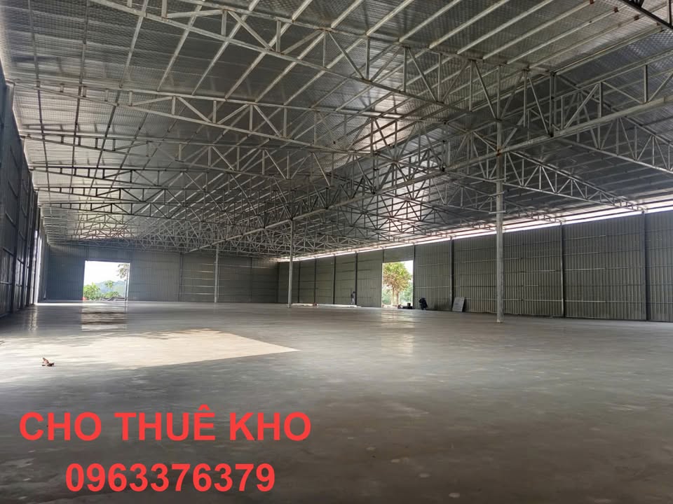 Kho xưởng Phan Trọng Tuệ 2.300m² - Container thoải