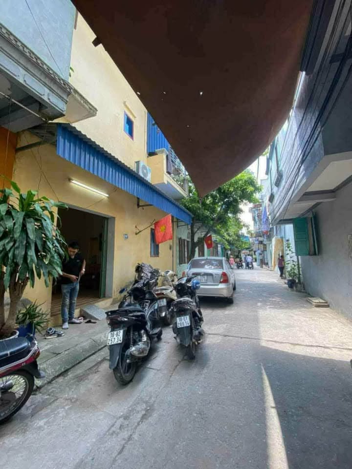 Nhà 25m² Ngõ Ô Tô Trần Huy Liệu, Nam Định - Giá 1.23 Tỷ