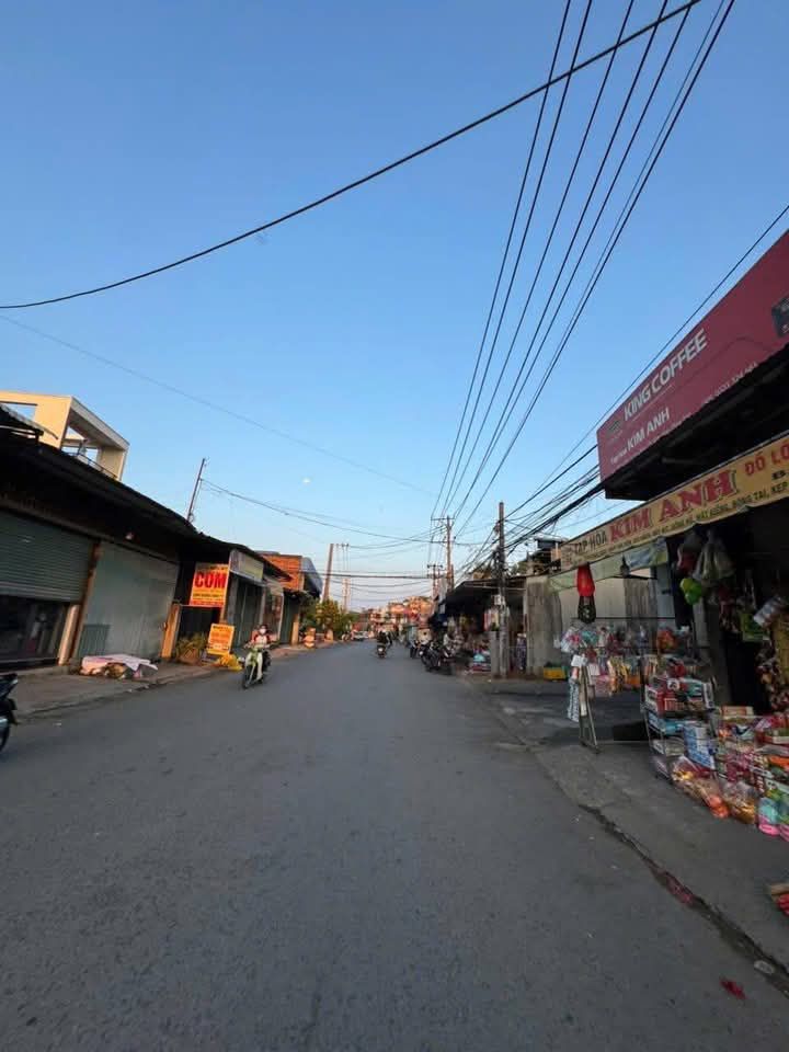 Nhà Mặt Tiền Kinh Doanh 90m² Xã Tây Hòa, Trảng Bom - Giá Tốt 2.x Tỷ