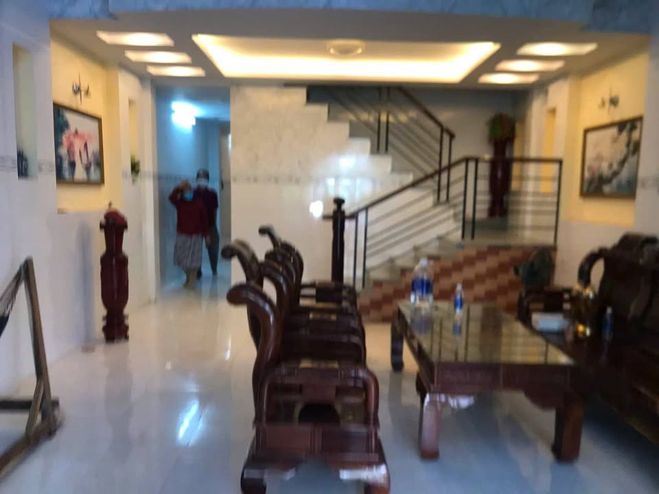 Nhà Phố Nguyễn Văn Tố, Rạch Giá 100m² - Mặt tiền kinh doanh đắc địa!