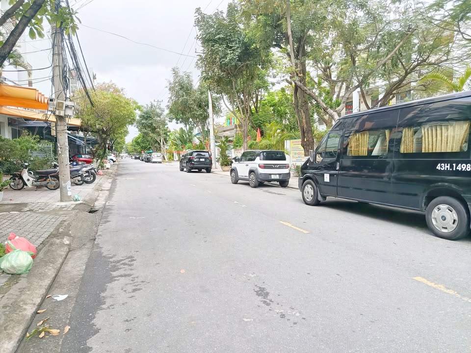 Nhà Phố Ỷ Lan Nguyên Phi 128m² - 11 Tỷ - Đầu Tư Sinh Lời Vượt Trội