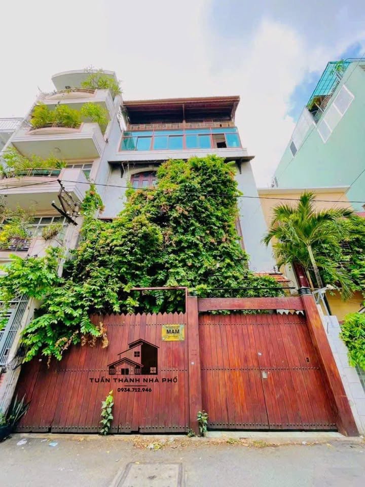 Cho thuê Biệt thự 144m² có thang máy, P.3 Q.3 - Kinh doanh đắc địa