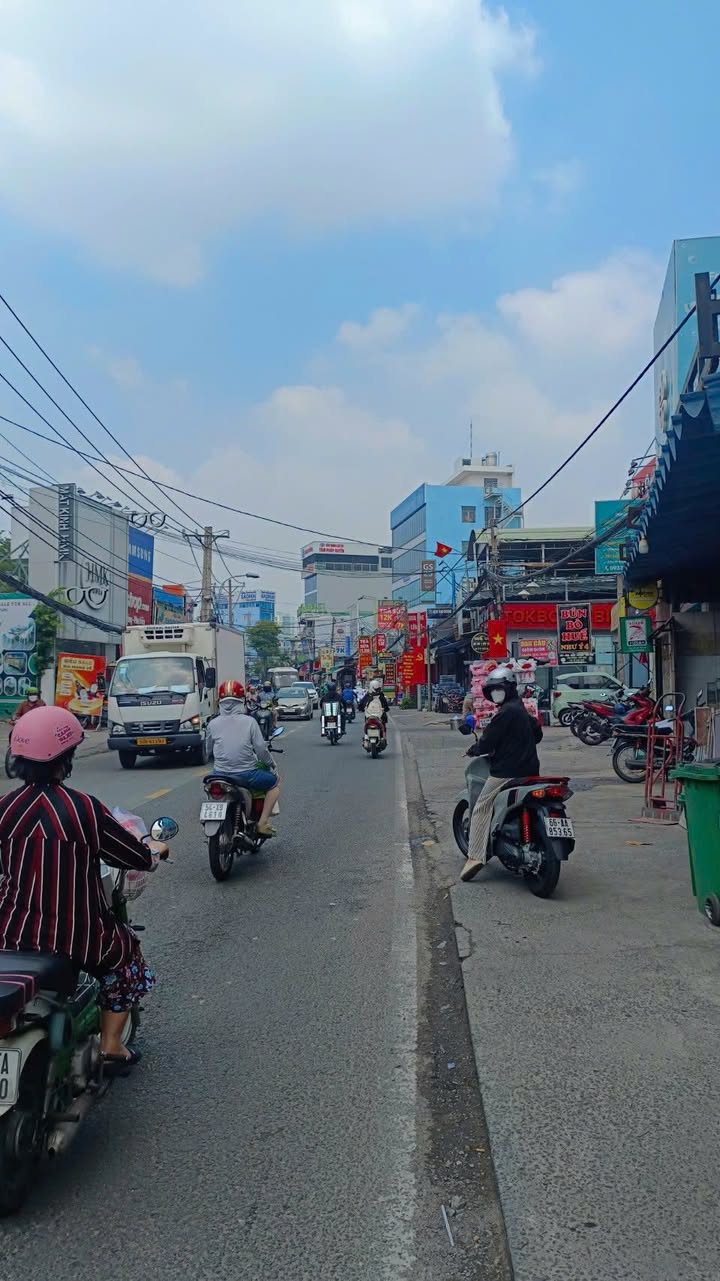 Mặt Bằng Đỗ Xuân Hợp Thủ Đức 480m² - Mặt tiền kinh doanh sầm uất!