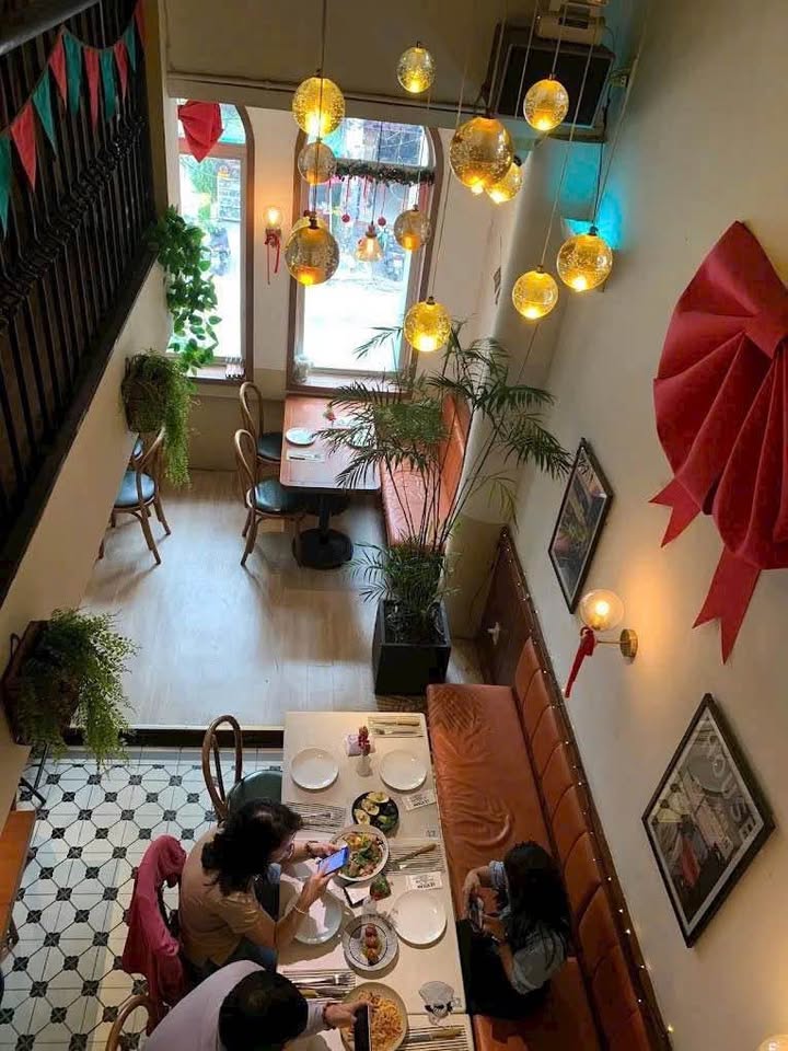 Mặt tiền Nguyễn Công Trứ, Quận 1 – Vị trí đắc địa, kinh doanh sầm uất!