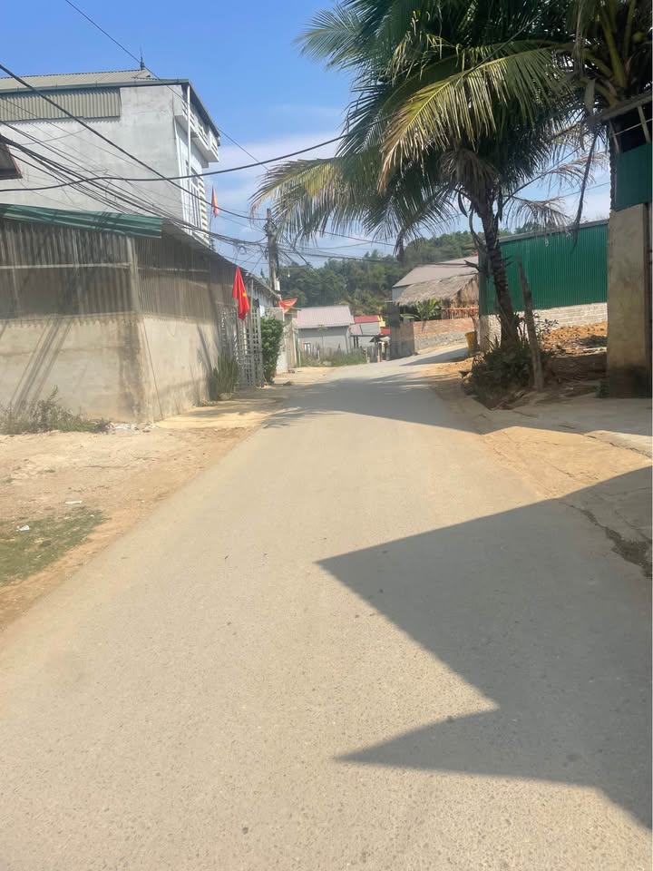 Đất nền 2 mặt tiền Tổ 10 Chiềng Sinh, Sơn La - 58m² - Sổ hồng thổ cư