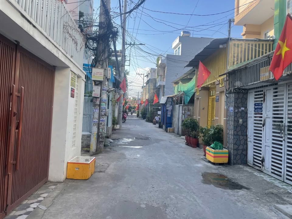 Nhà 64m² 2 Tầng, 3PN, Hẻm Xe Hơi - Hiệp Bình Chánh, Thủ Đức - 4 Tỷ