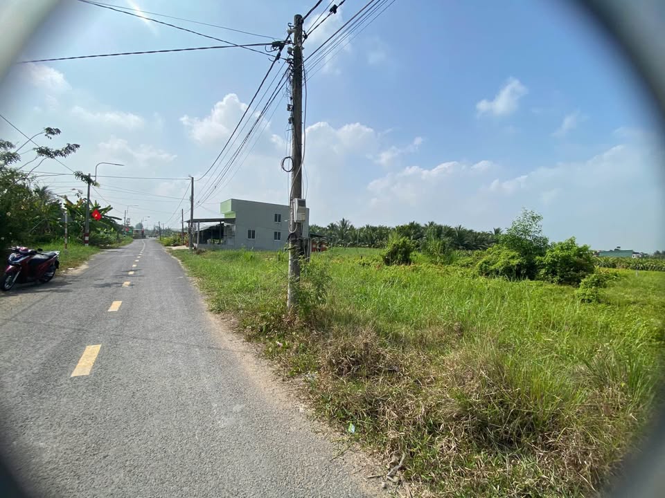 Đất Mặt Tiền Nguyễn Văn Mỹ, Tân Trụ - 450m² - Giá 2.95 Tỷ