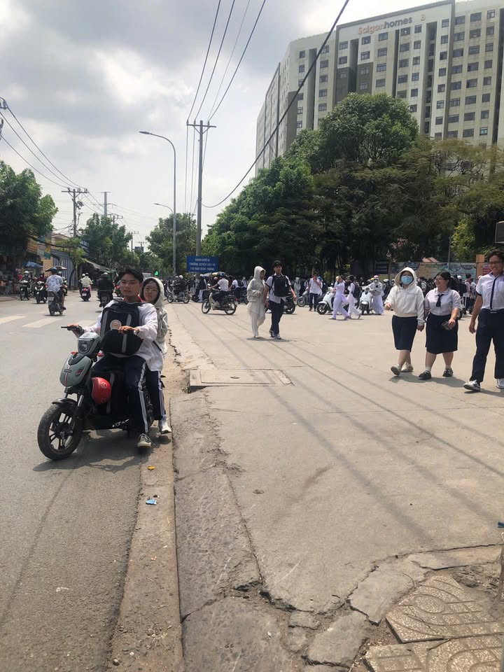 Nhà Phố Bình Tân 300m² giá 33 tỷ - Đầu tư sinh lời ngay!