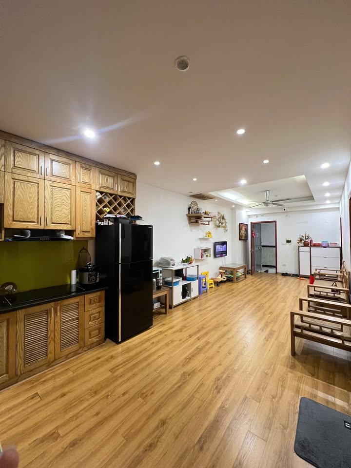 Căn hộ CT12 Kim Văn Kim Lũ 65m² giá 3.9 tỷ - Sổ đỏ sẵn sàng!