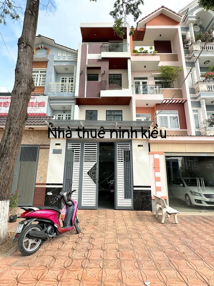 Nhà cho thuê Nguyễn Văn Cừ Nối Dài 112m² 29 triệu - Sẵn sàng ở ngay