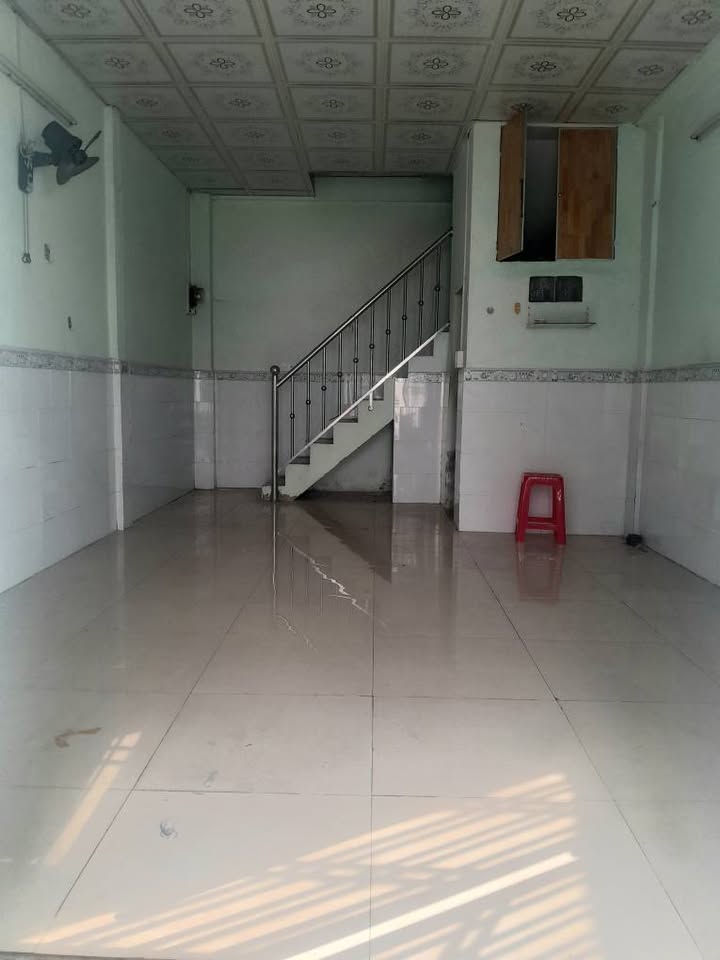 Nhà Trệt Gác Lửng 40m² Đường Phan Đăng Lưu, Cần Thơ - Giá 3.5 Triệu/Tháng