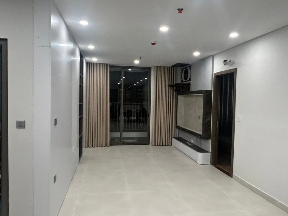 Căn hộ Khai Sơn Long Biên 120m² giá 9 tỷ - Full nội thất cao cấp!