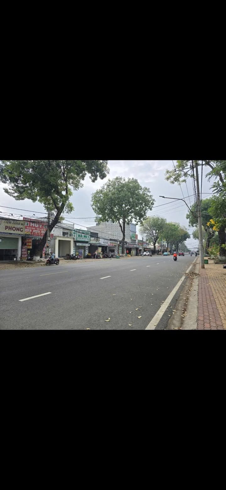 Nhà riêng Lê Duẩn Đồng Xoài 150m² giá 5.1 tỷ - Vị trí đắc địa!