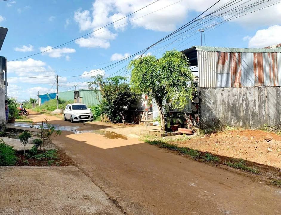 Đất Hẻm 719 Trường Chinh, Pleiku - 110m² Thổ Cư, Sổ Hồng Sẵn